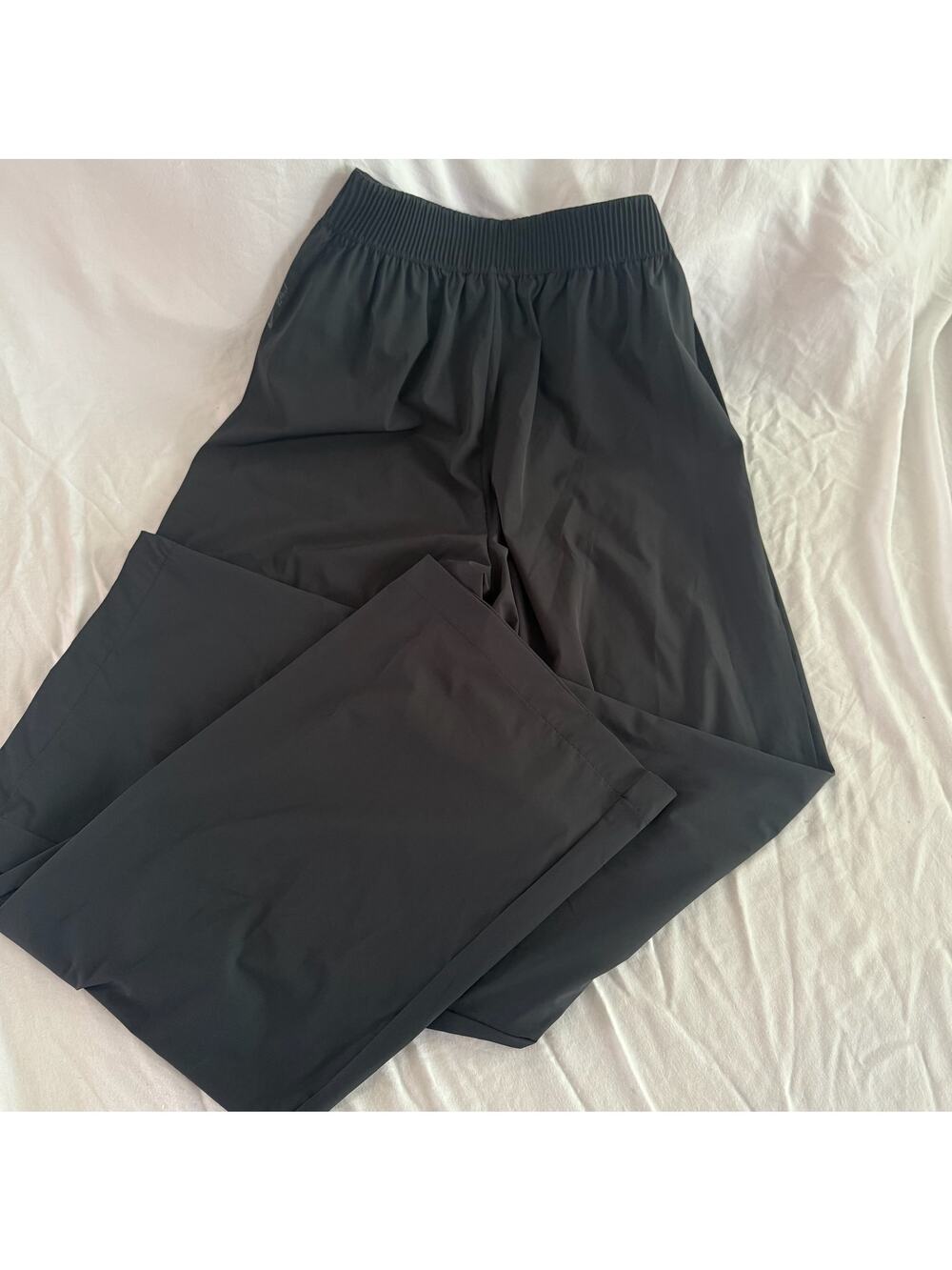 Nike dri-fit 24.7 trouser pant size extra small xs